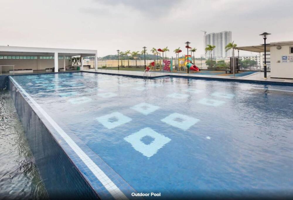 Baojuwu206@studio Austin Heights Apartment Johor Bahru